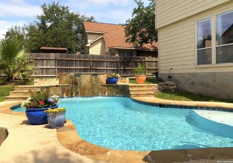 1618 Heavens Peak San Antonio TX 78258