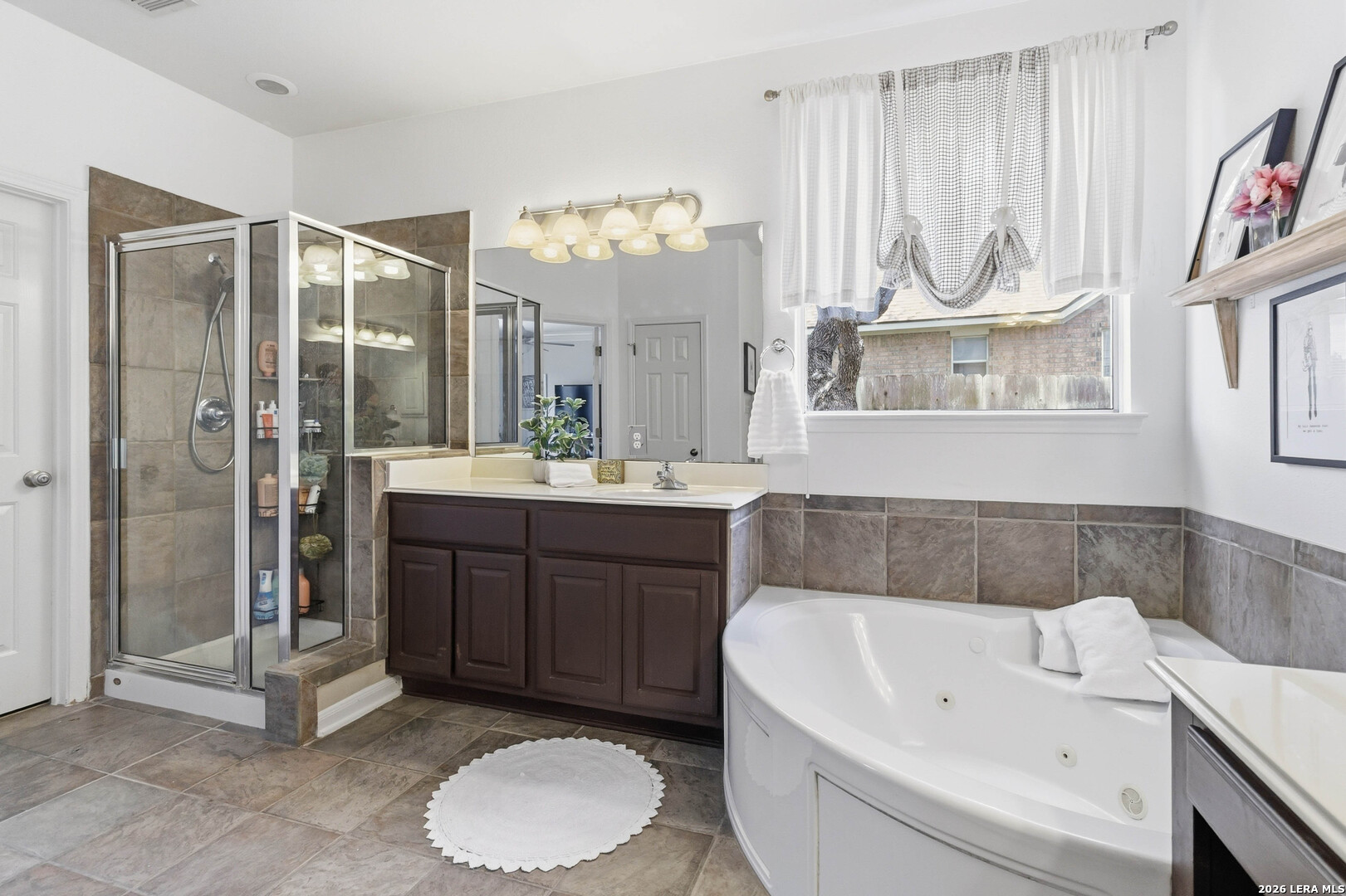 1618 Heavens Peak San Antonio TX 78258