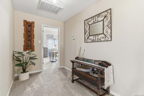 1618 Heavens Peak San Antonio TX 78258