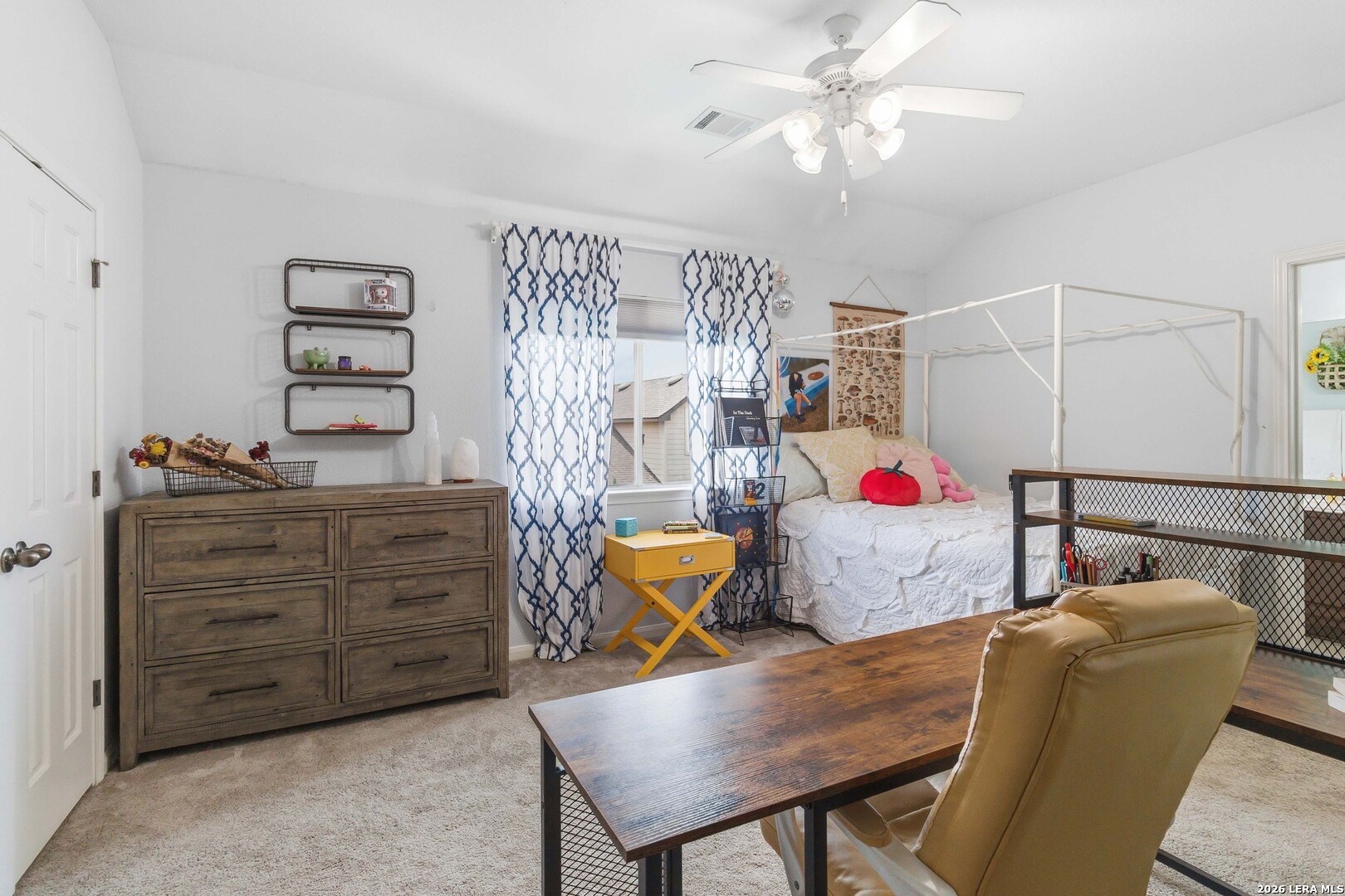 1618 Heavens Peak San Antonio TX 78258
