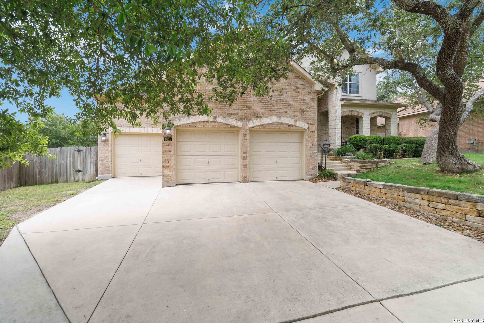 1618 Heavens Peak San Antonio TX 78258