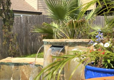 1618 Heavens Peak San Antonio TX 78258
