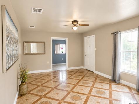 338 Charcliff Drive San Antonio TX 78220