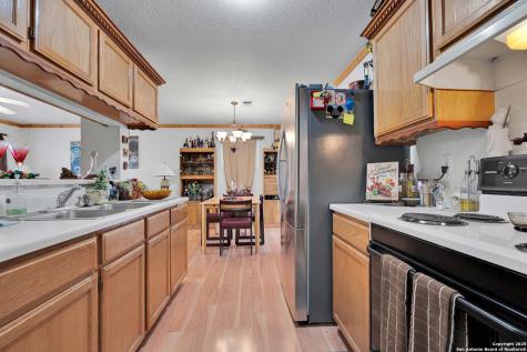6426 Brittany Farm San Antonio TX 78244