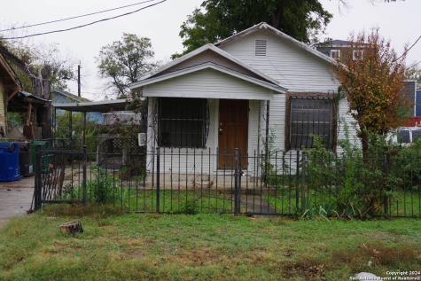 3032 W Salinas Street San Antonio TX 78207
