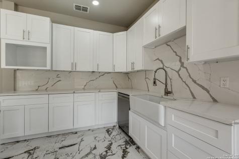 430 E Mulberry Avenue San Antonio TX 78212