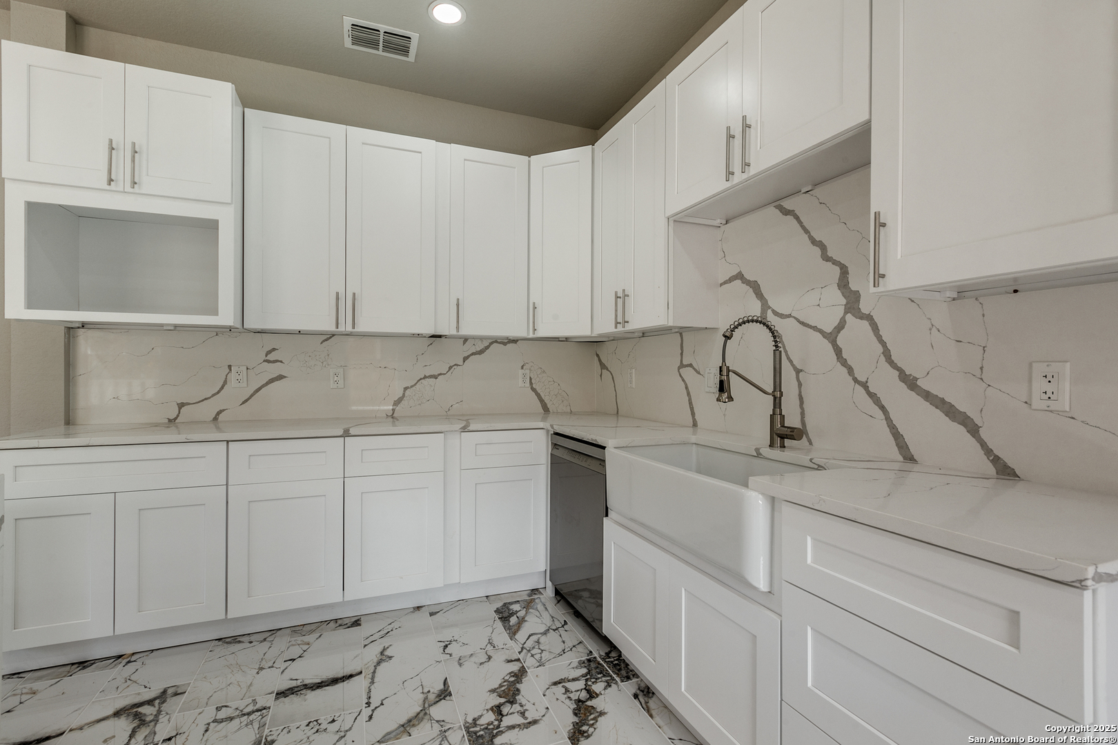430 E Mulberry Avenue San Antonio TX 78212