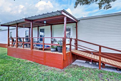 118 Sweet Bay Street Rockport TX 78381