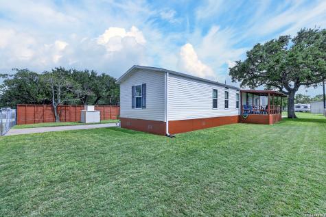 118 Sweet Bay Street Rockport TX 78381