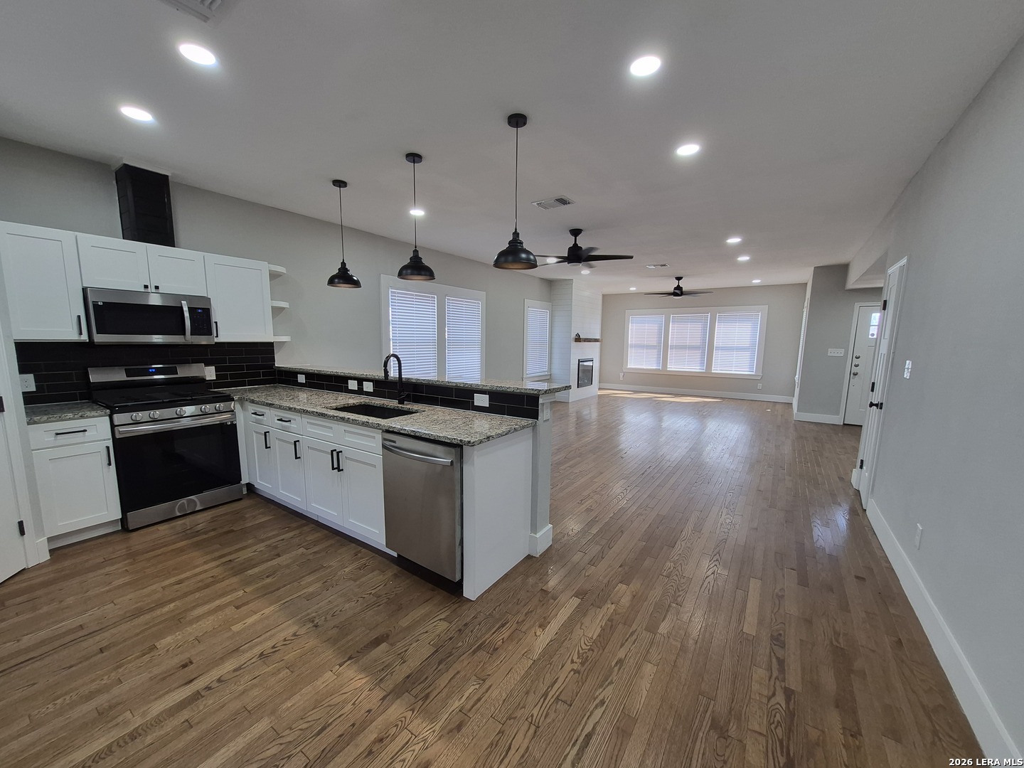 319 Burleson San Antonio TX 78202