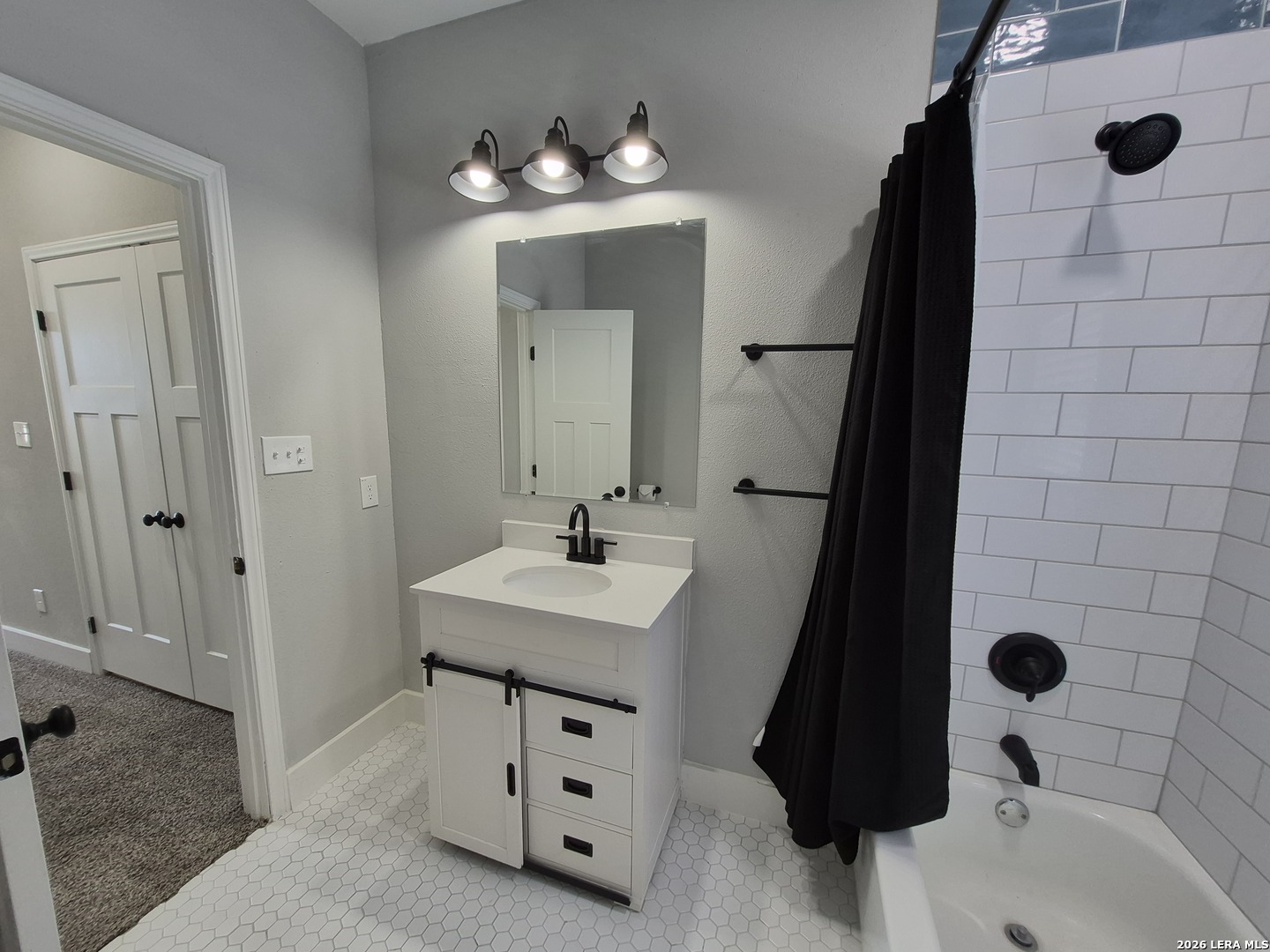 319 Burleson San Antonio TX 78202