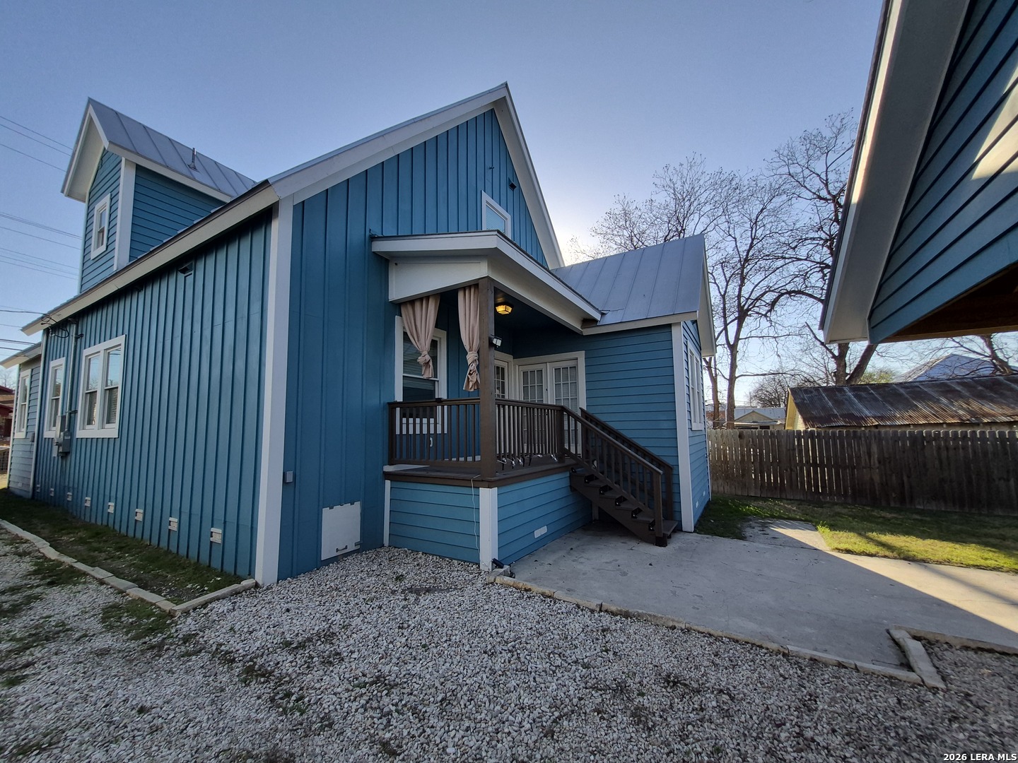 319 Burleson San Antonio TX 78202