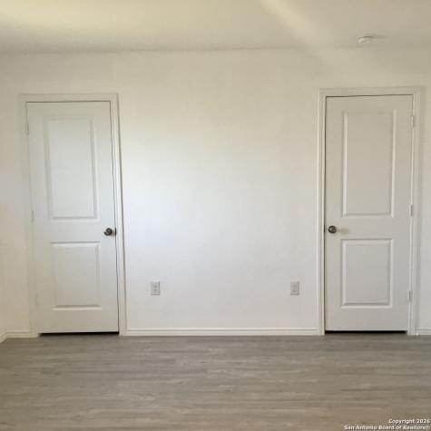 8163 Nube Medina San Antonio TX 78252