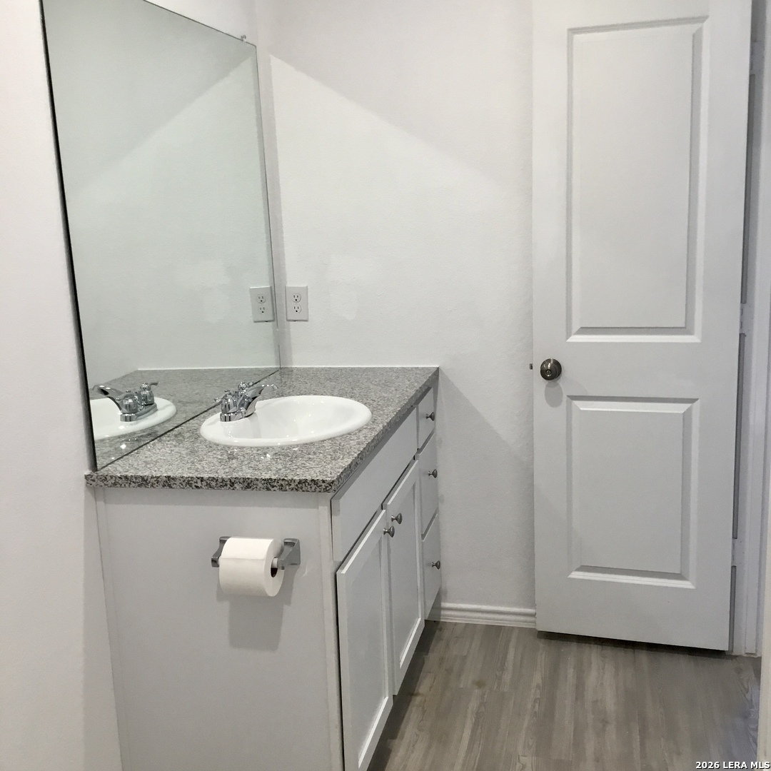 8163 Nube Medina San Antonio TX 78252