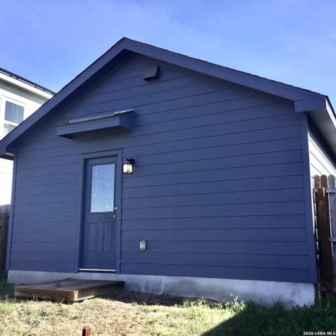 8163 Nube Medina San Antonio TX 78252