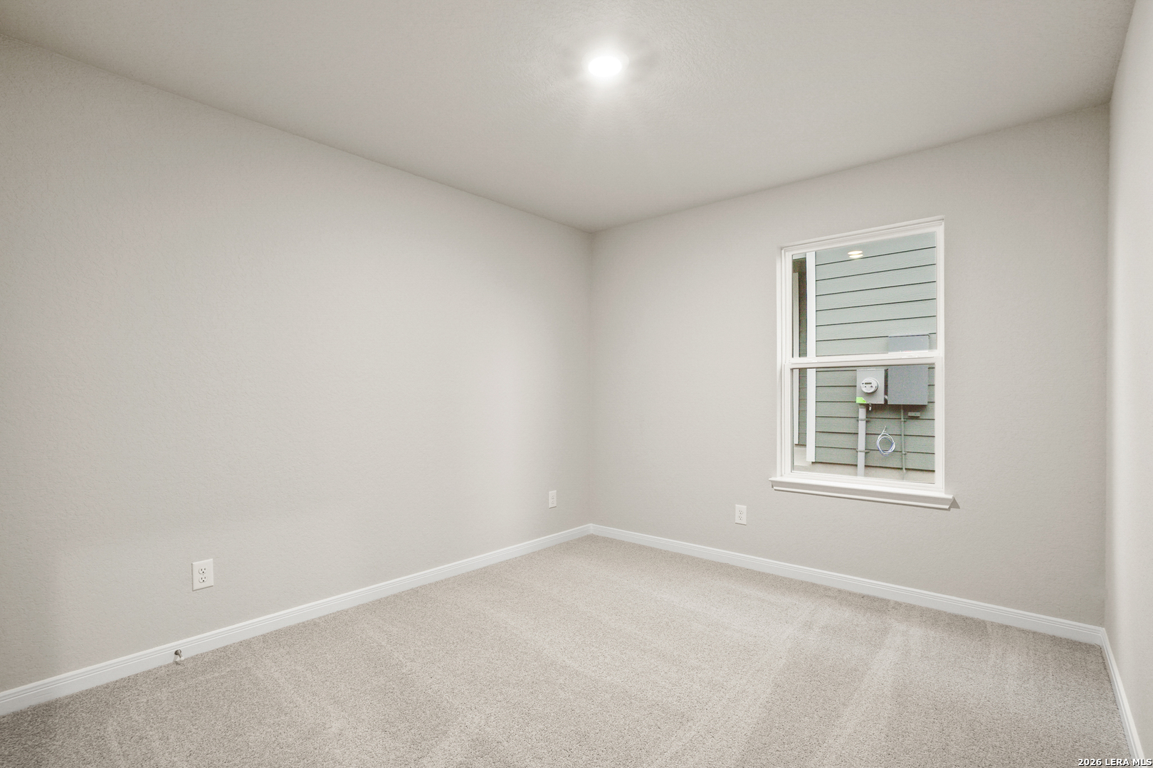 8555 Catnip Pass Elmendorf TX 78112