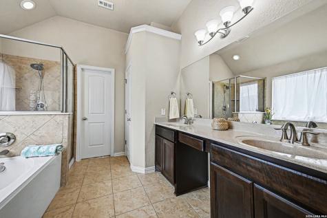 27206 Smokey Chase Boerne TX 78015