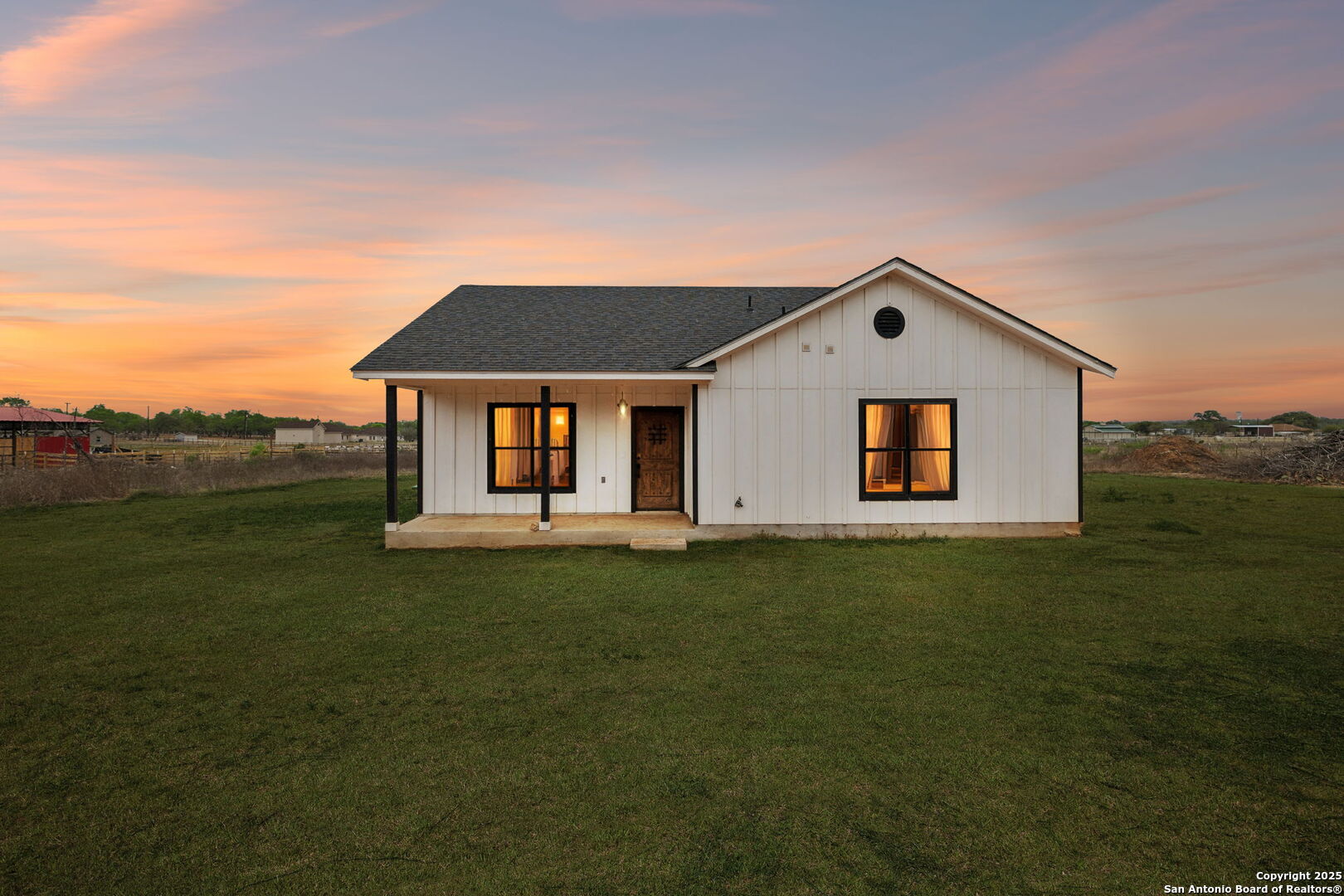 20922 Kinney Road Somerset TX 78069
