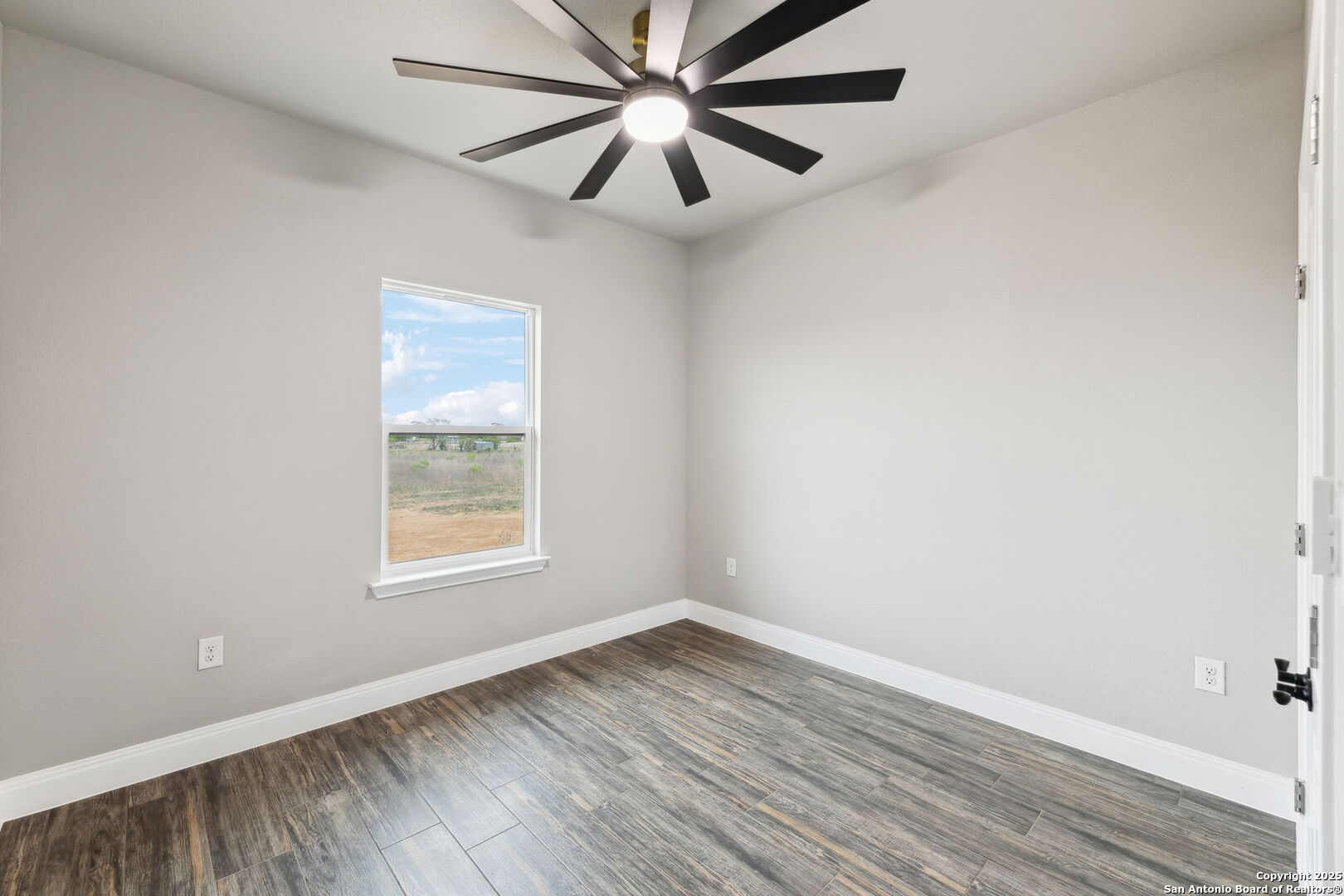 20922 Kinney Road Somerset TX 78069