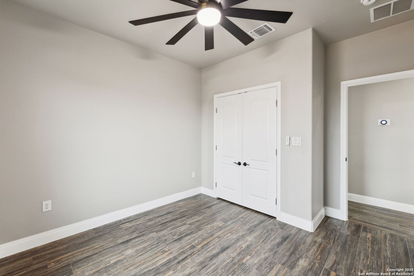 20922 Kinney Road Somerset TX 78069