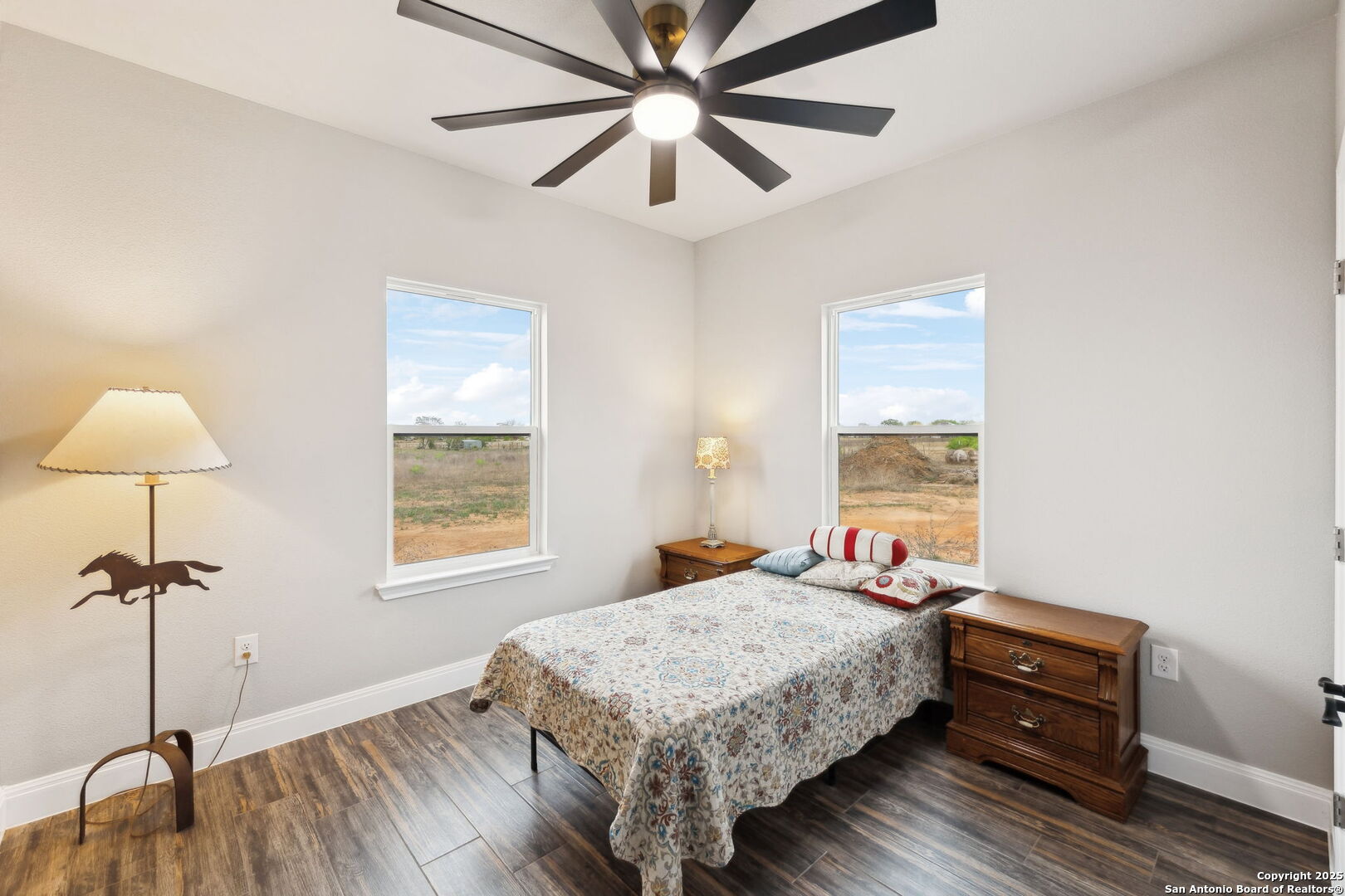 20922 Kinney Road Somerset TX 78069