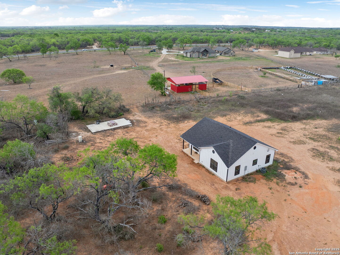 20922 Kinney Road Somerset TX 78069