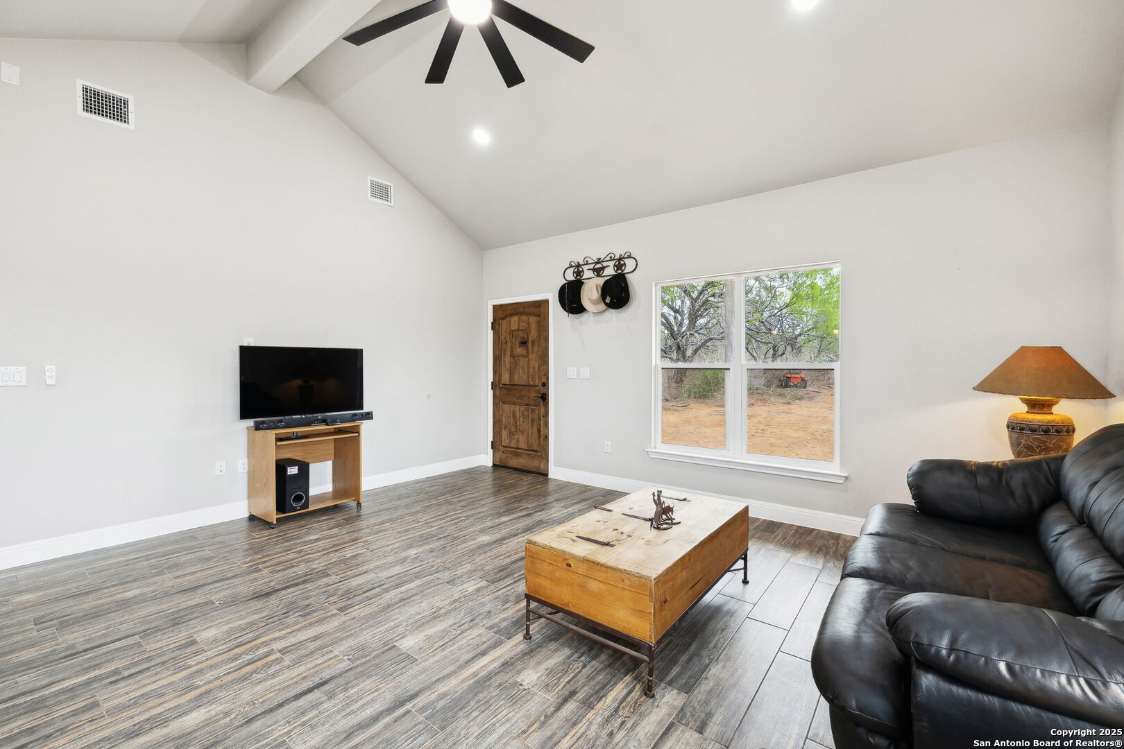 20922 Kinney Road Somerset TX 78069