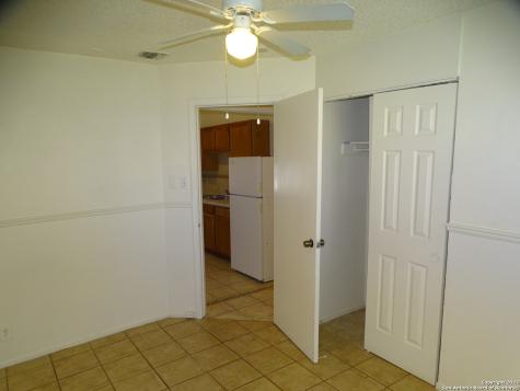 9819 Valley Villa San Antonio TX 78250