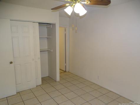 9819 Valley Villa San Antonio TX 78250