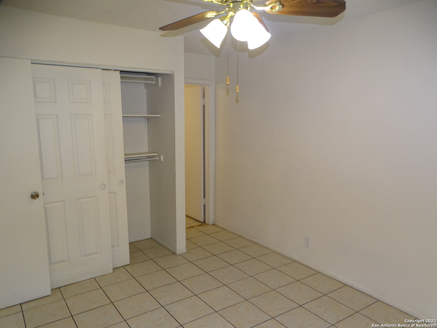9819 Valley Villa San Antonio TX 78250