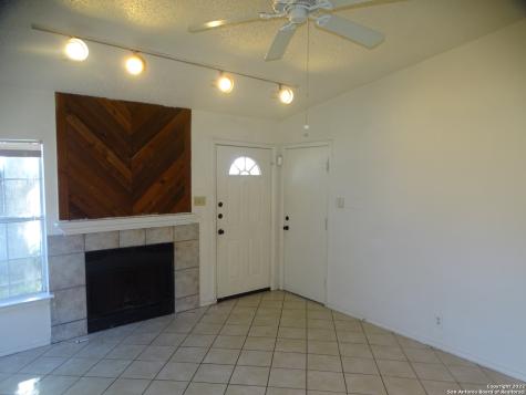 9819 Valley Villa San Antonio TX 78250