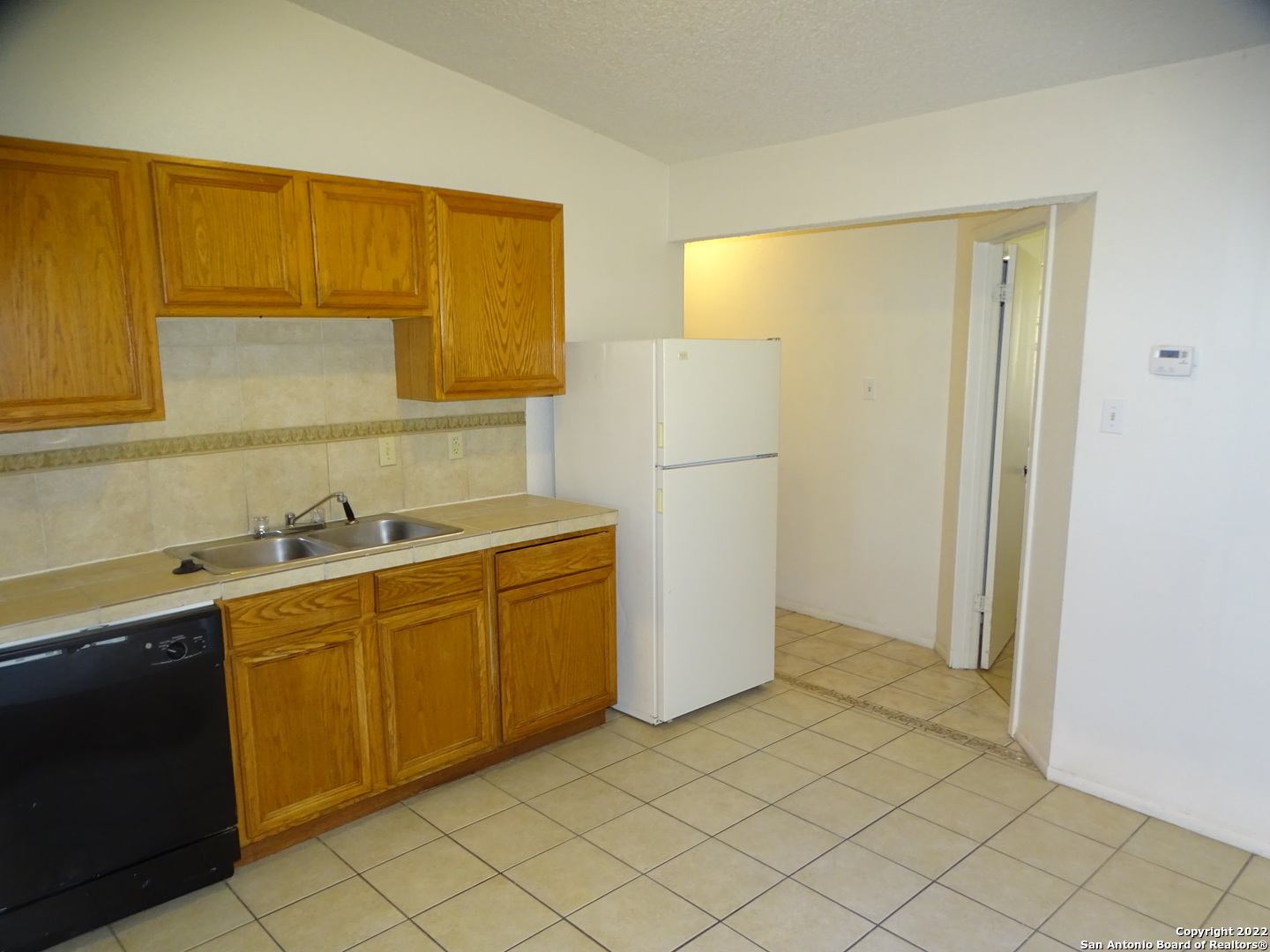 9819 Valley Villa San Antonio TX 78250