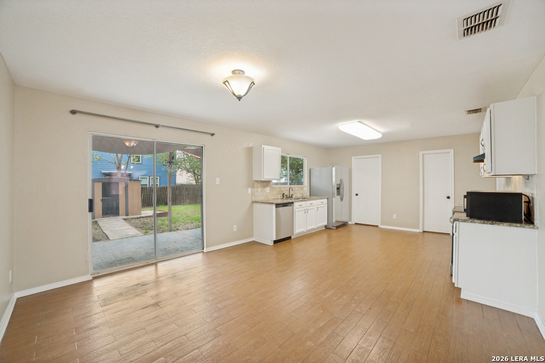 5426 Wincheap Farm San Antonio TX 78228