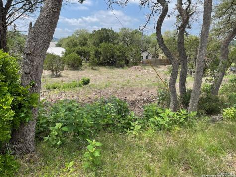 1428 Springwater Canyon Lake TX 78133