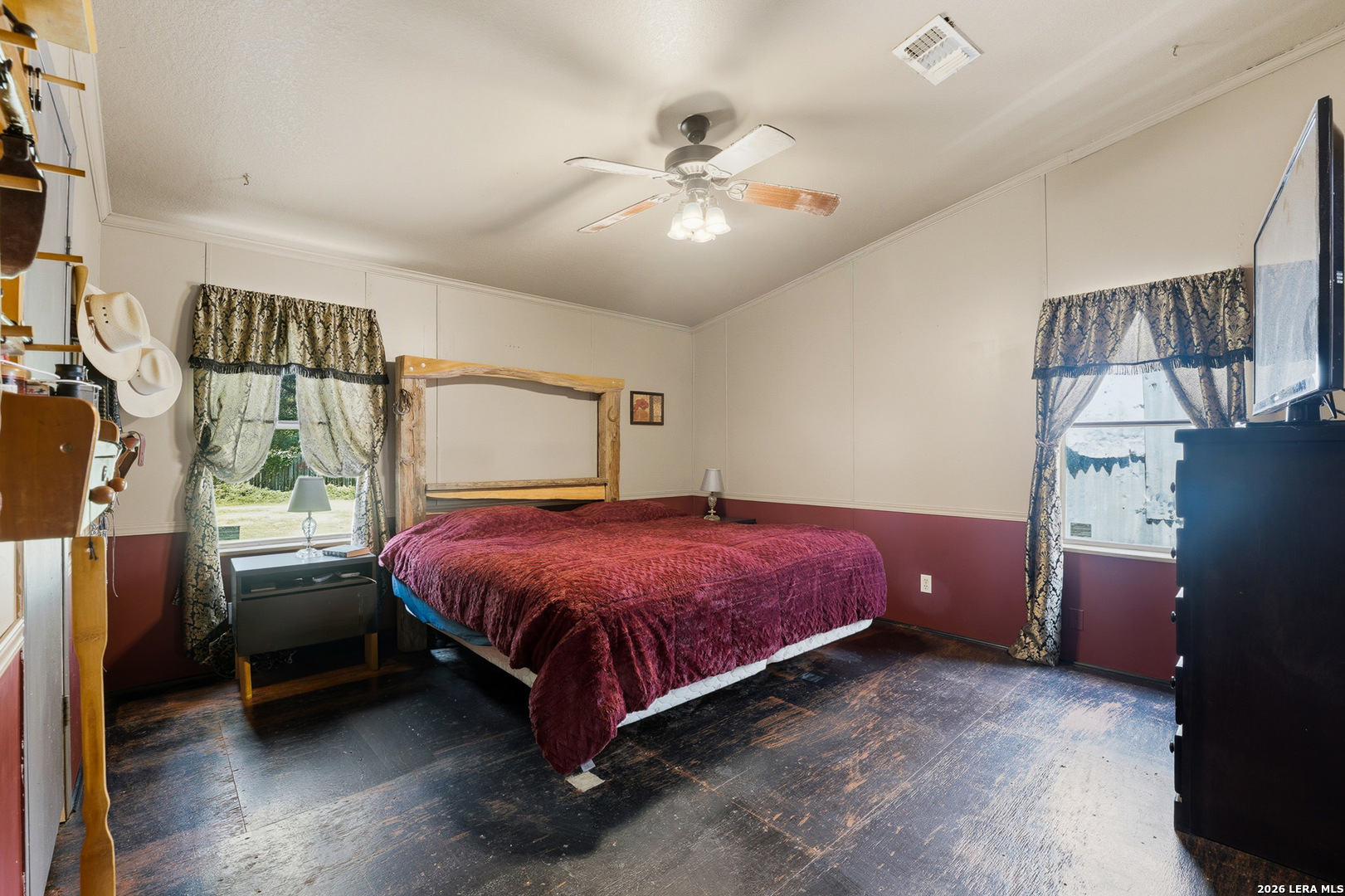 942 Leaning Oak Spring Branch TX 78070