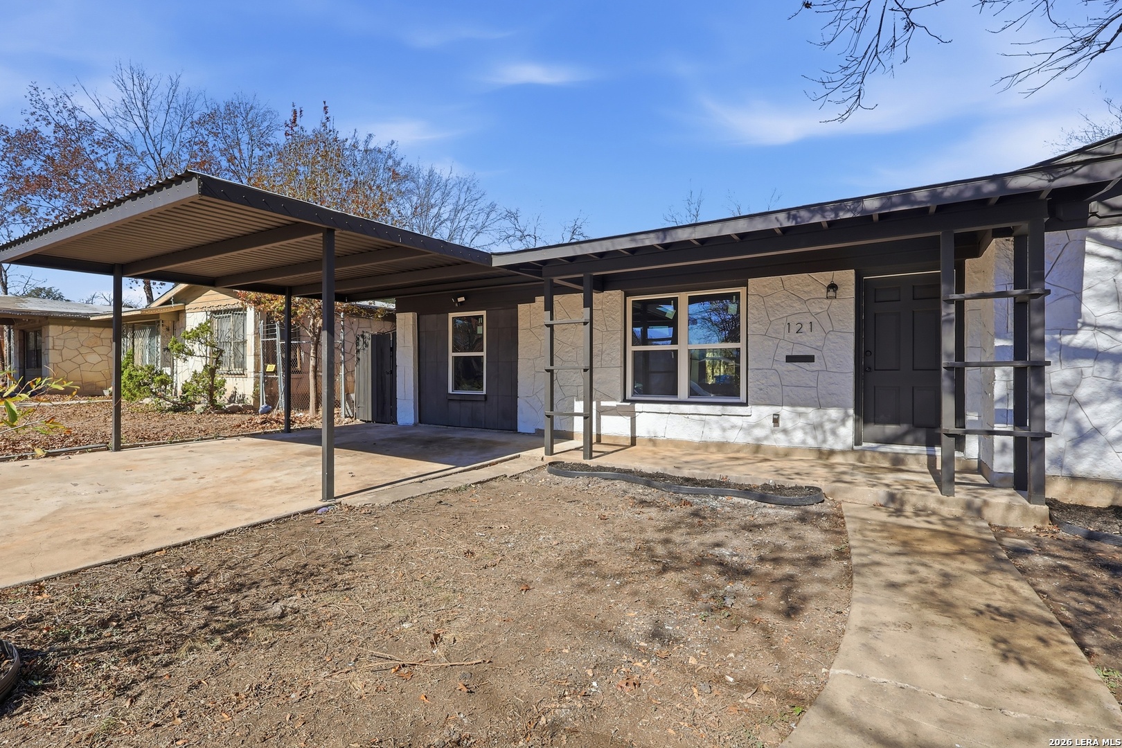 121 Eland Drive San Antonio TX 78213