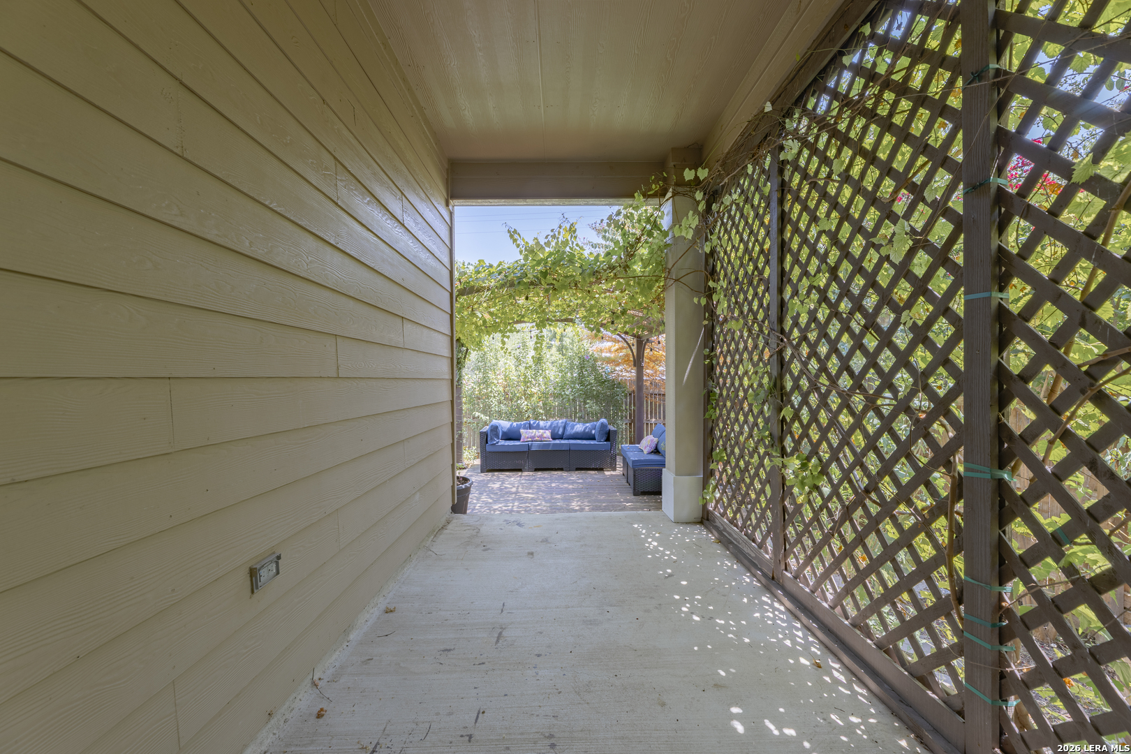 8242 Phantom Field San Antonio TX 78253