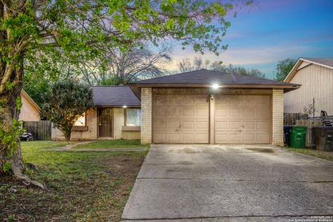 9467 Lands Point Street San Antonio TX 78250