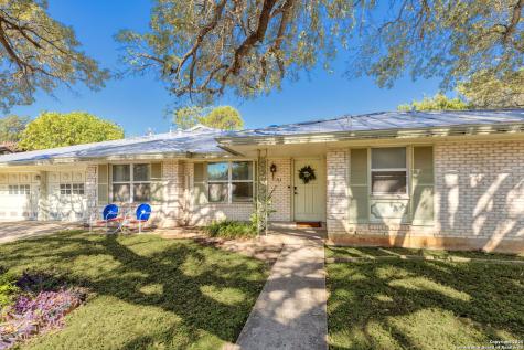 713 Fawndale Lane Windcrest TX 78239
