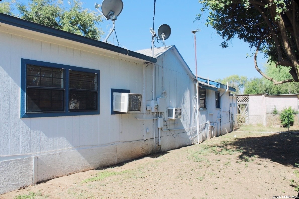 311 N Mulberry Street Pearsall TX 78061