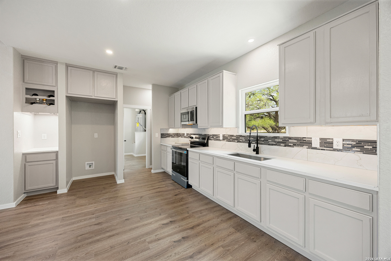 316 Royal Oaks Drive Somerset TX 78069