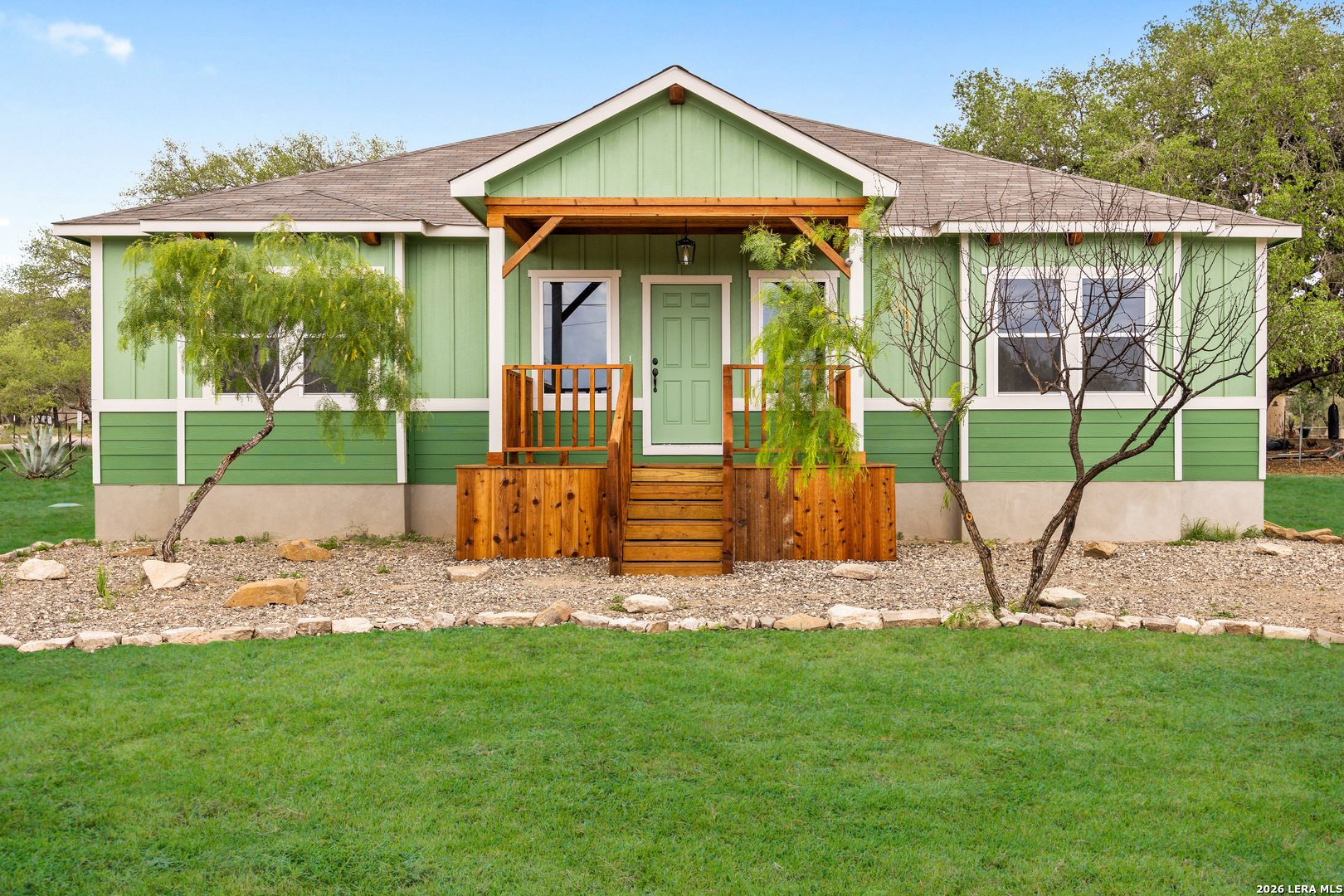316 Royal Oaks Drive Somerset TX 78069