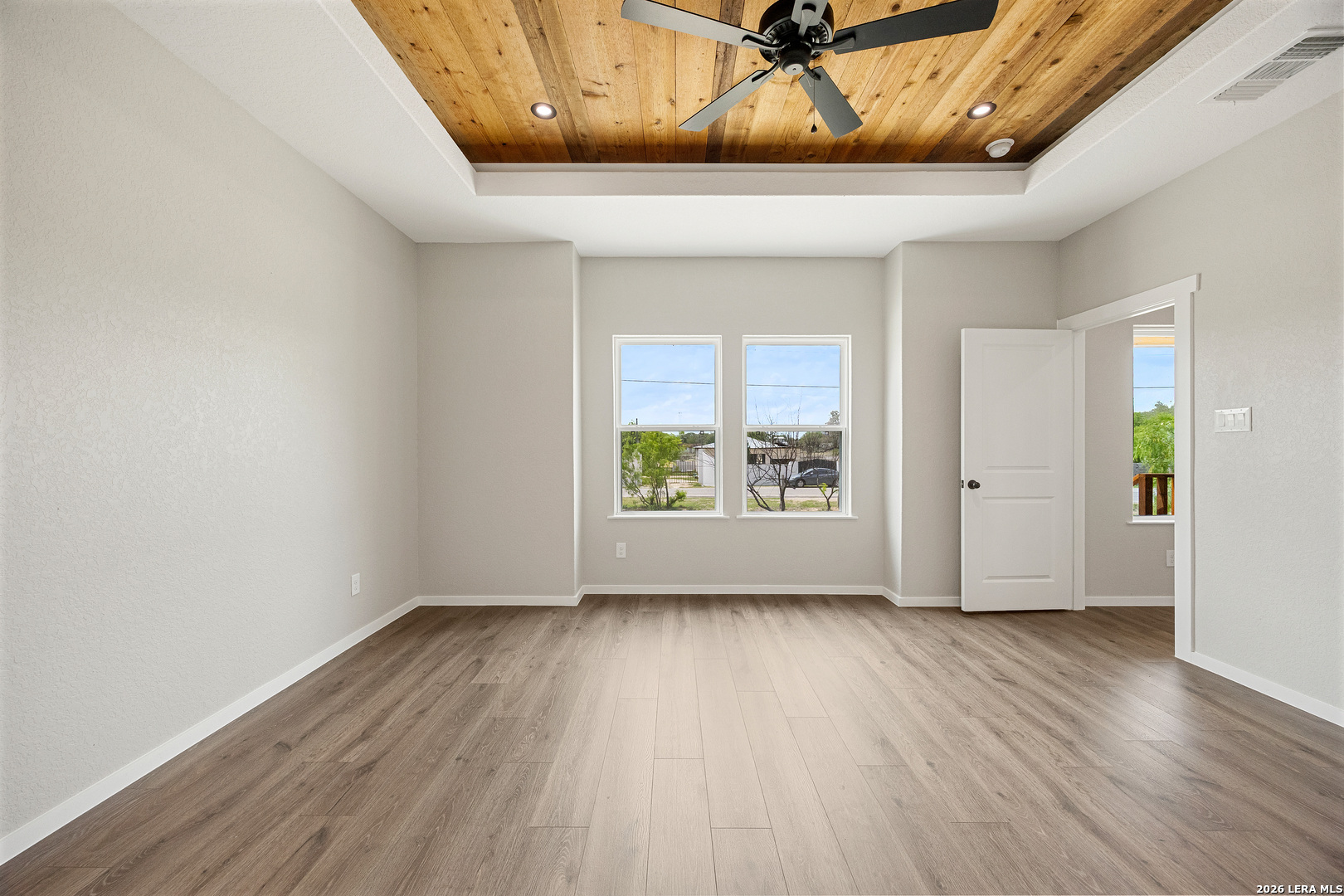 316 Royal Oaks Drive Somerset TX 78069