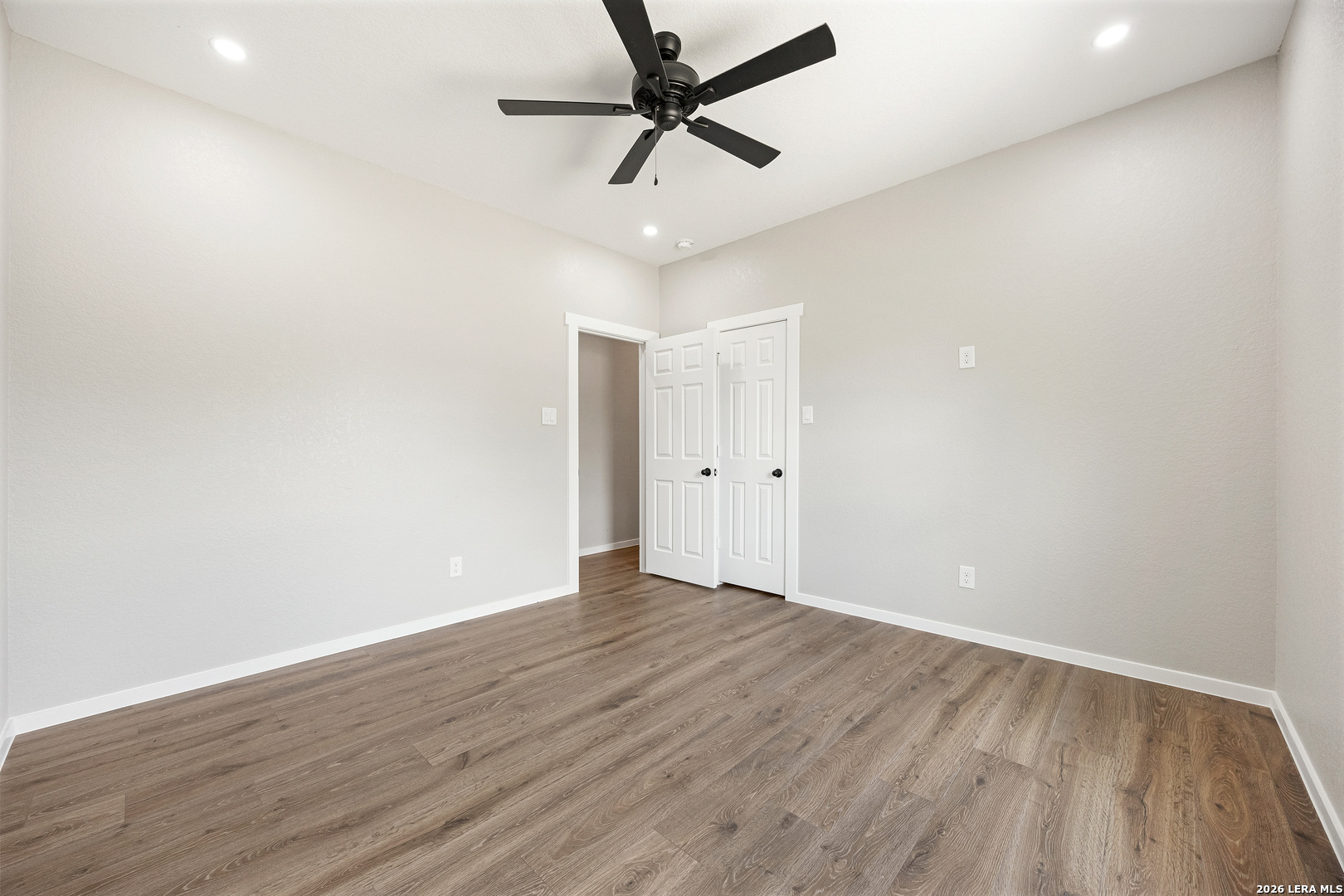 316 Royal Oaks Drive Somerset TX 78069