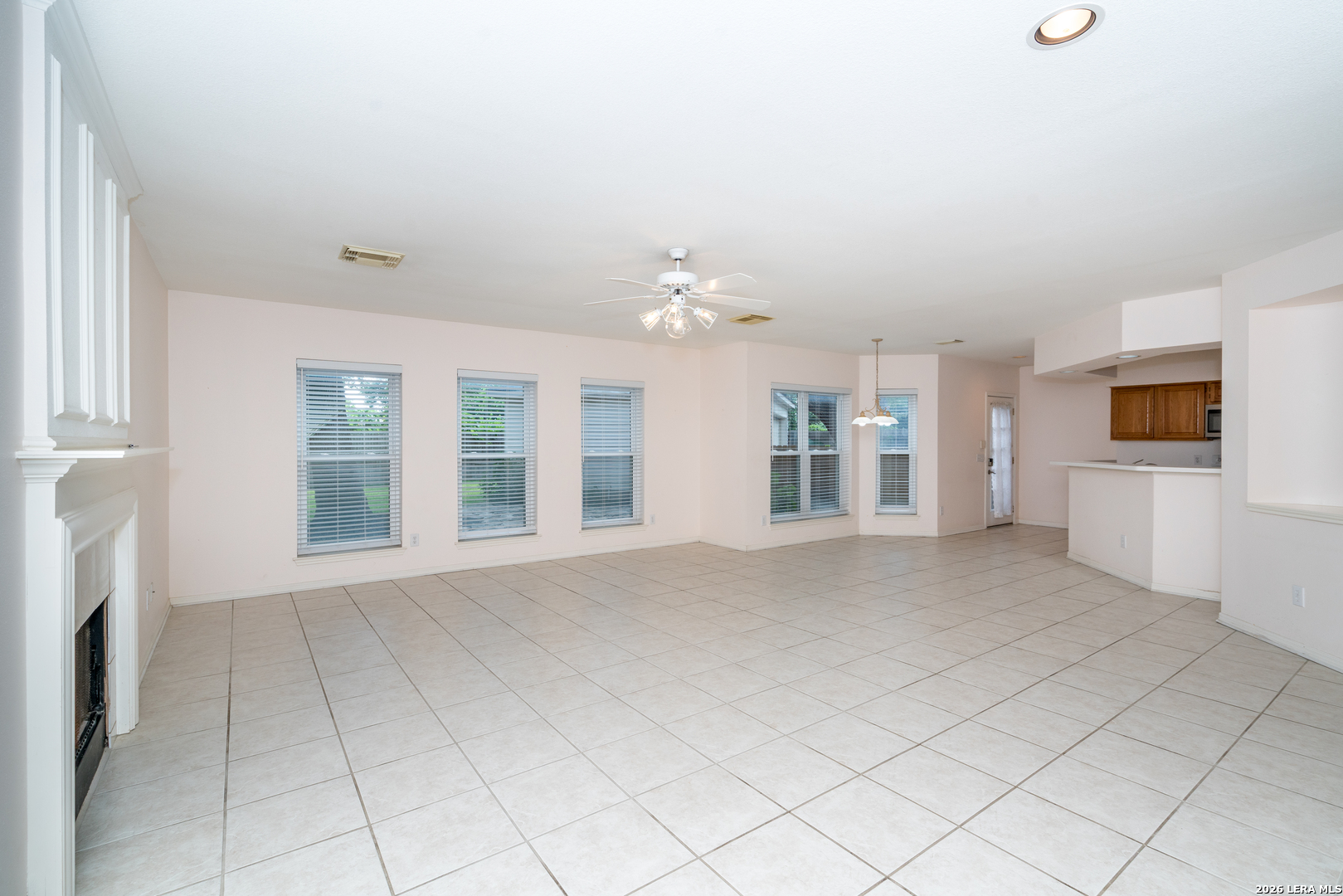 3023 Fall Crest Drive San Antonio TX 78247
