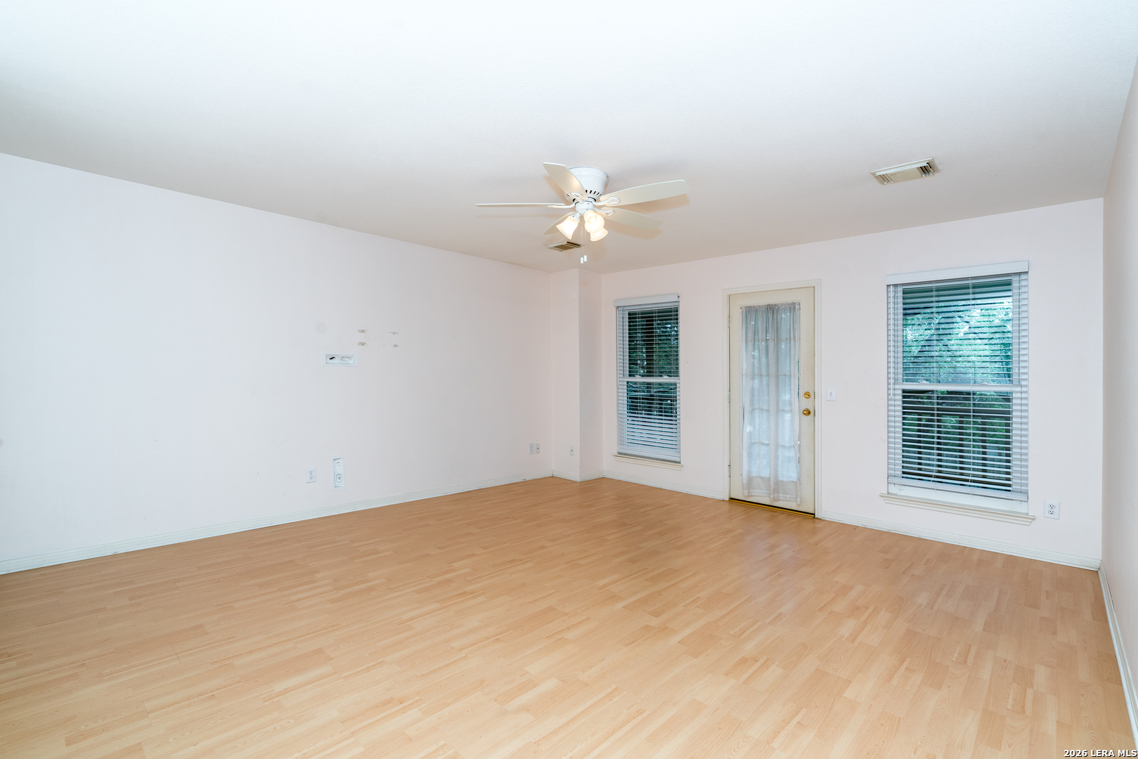 3023 Fall Crest Drive San Antonio TX 78247
