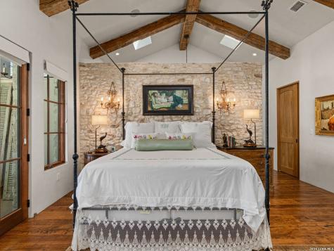 77 Last Trail Fredericksburg TX 78624