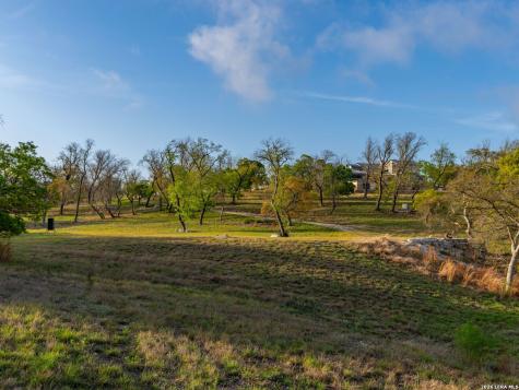 77 Last Trail Fredericksburg TX 78624