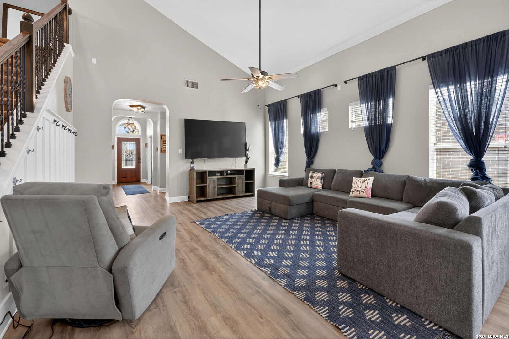22811 Akin Town San Antonio TX 78261