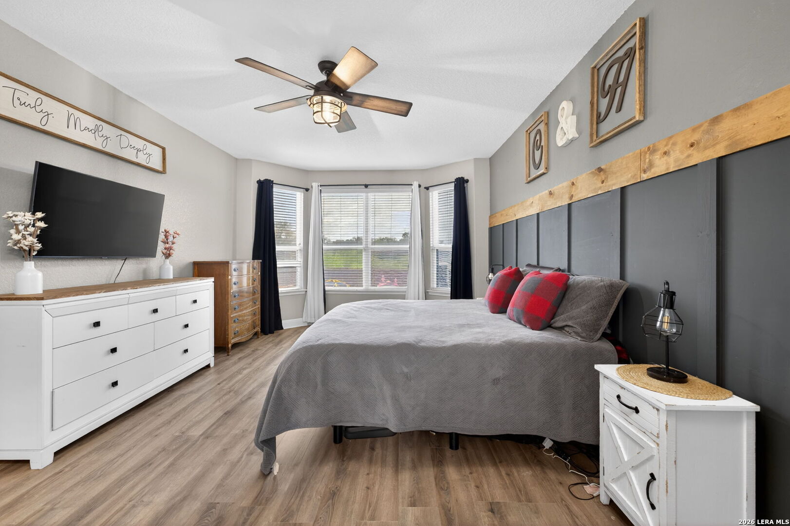 22811 Akin Town San Antonio TX 78261